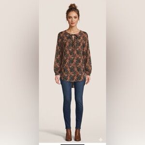 DR2 Elegant Floral Women's Blouse - Black and Orange Medium